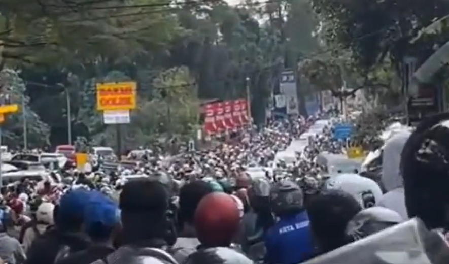 Tragis, Pria Meninggal Dunia Terjebak Macet 8 Jam di Jalur Puncak